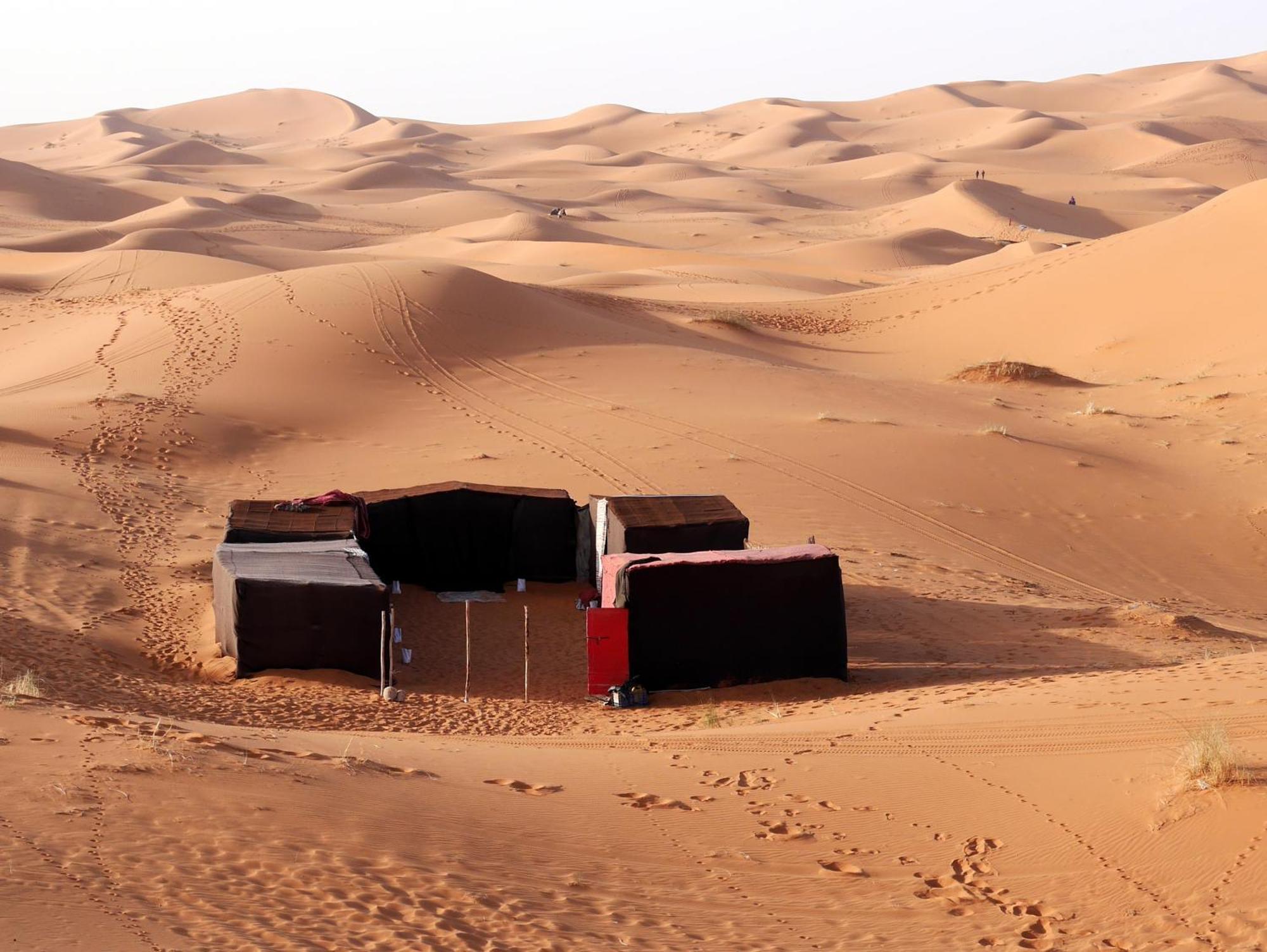 La Vallee Des Dunes - Auberge, Bivouacs Et Excursions Bed & Breakfast Merzouga Exterior foto